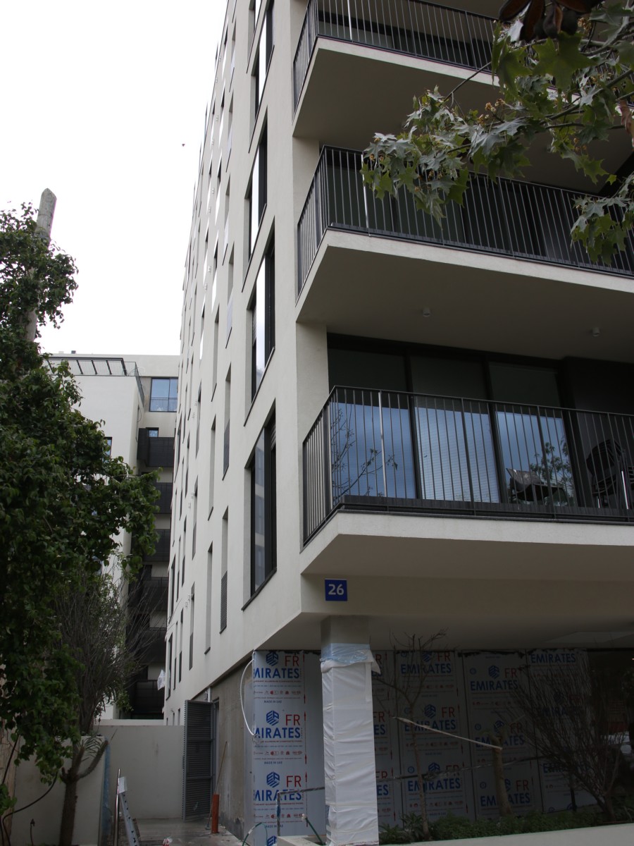 Vertical photo